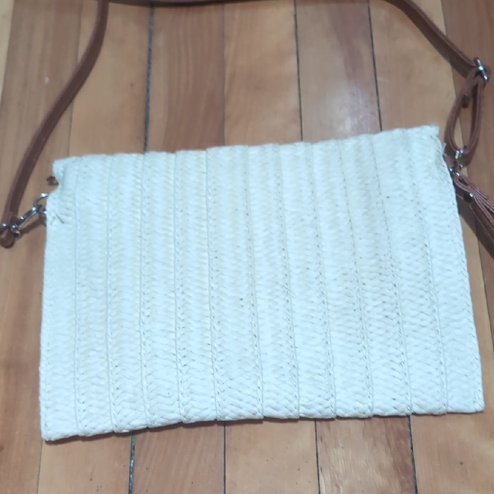 Cream and Brown Woven Crossbody Bag Bejeweled Eye Zipper - Picture 4 of 9